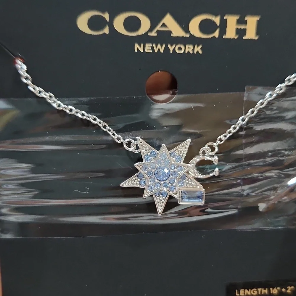 💙▪️Coach ▪️Signature Silver Blue Star Necklace W/ Swarovski Crystals